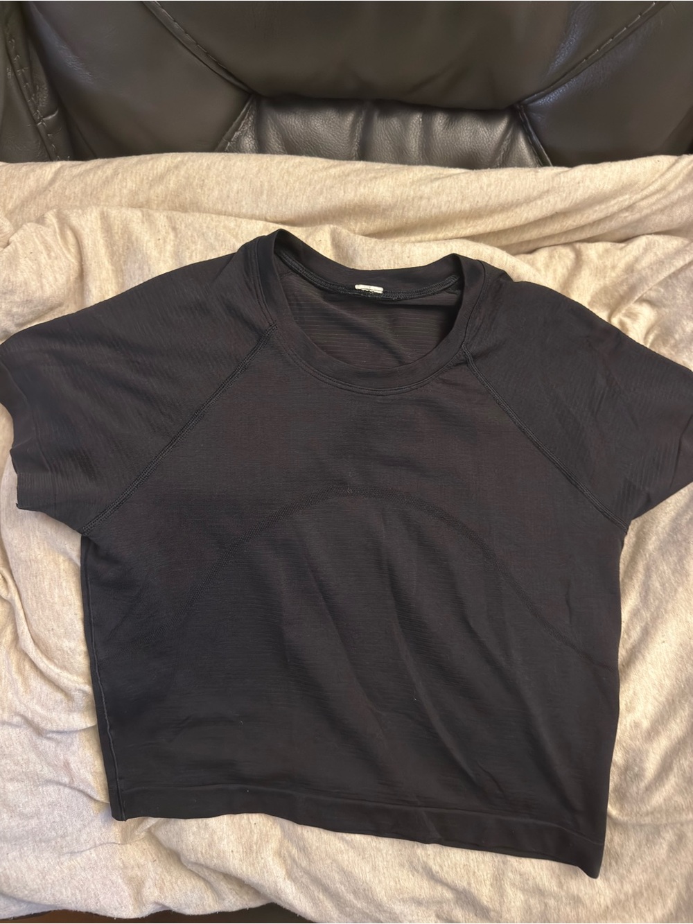 lululemon athletica Black Short Sleeve Crew Tee